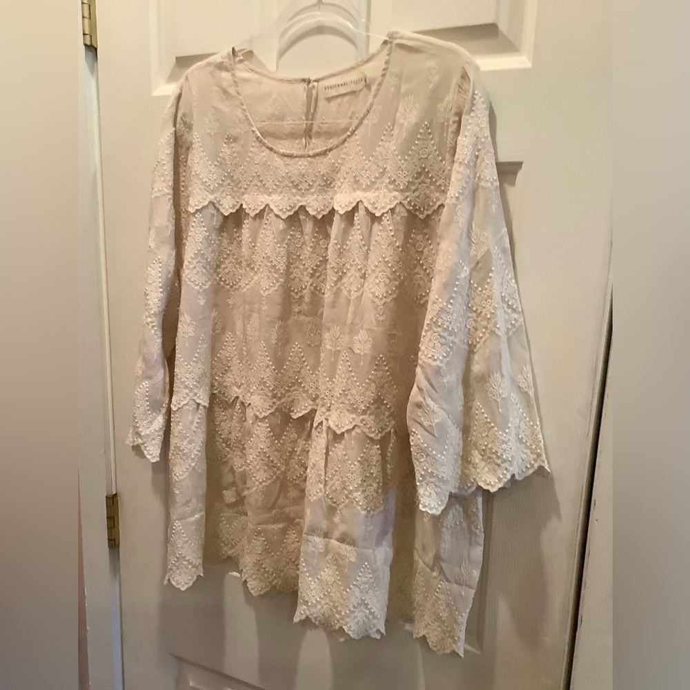4 Love And Liberty by Johnny Was Ivory Lace Tiered Blouse, Size XL, NWOT.